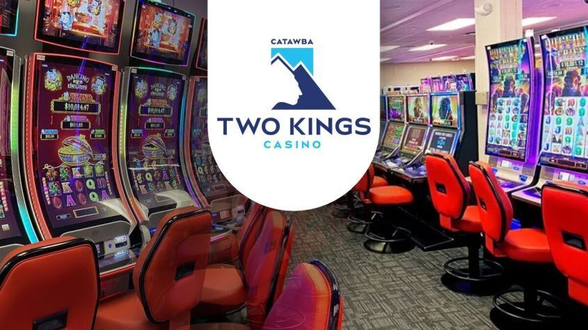 Slots, Casino, Two Kings, Chairs